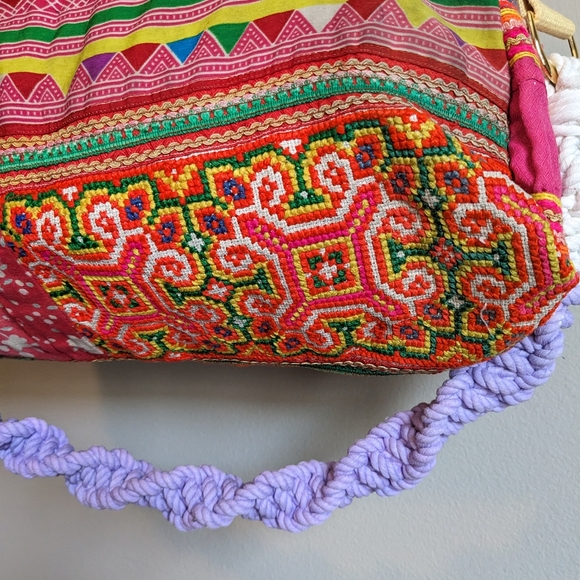 Tricia Fix DayTripper Weekender Small Duffle Tote Embellished Bag - Picture 4 of 16